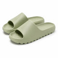 Ciabatte 38/39 in schiuma verde salvia con suola sagomata antiscivolo